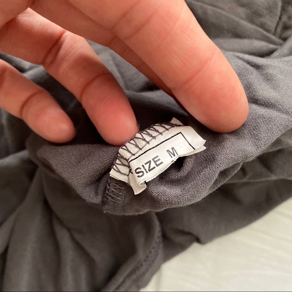 🍂 ELEGANT GREY SATIN SHORT SLEEVE TOP! - Picture 7 of 7